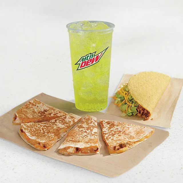A Taco Bell Chicken Quesadilla Combo